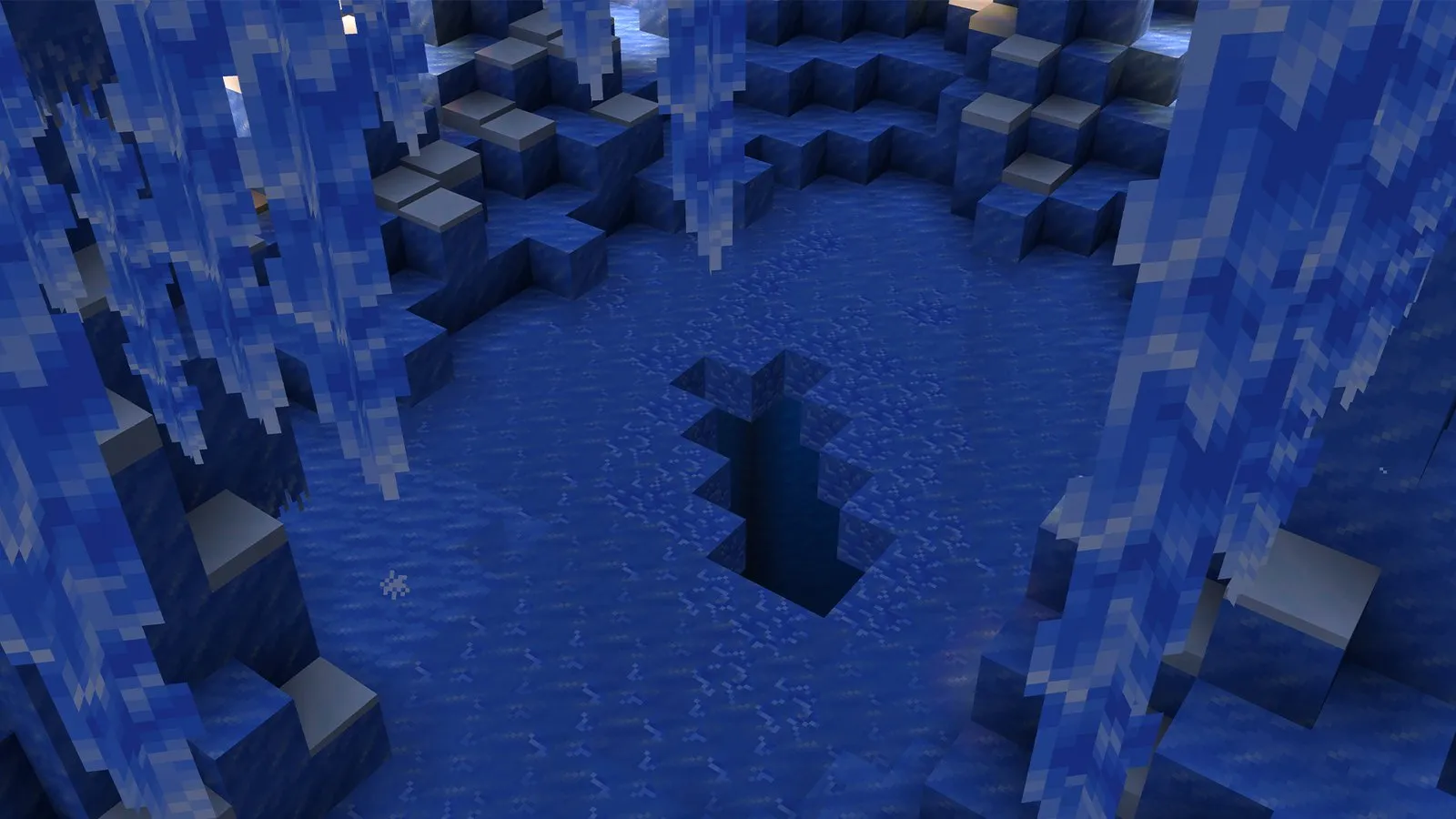 Wąska szczelina w lodzie pośrodku Ice Cave w Minecrafcie